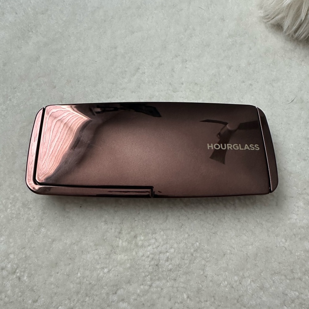 Hourglass Ambient lighting palette